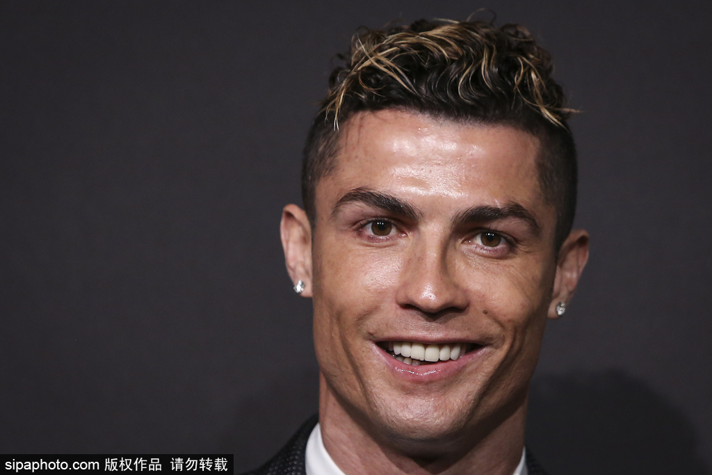 球门长达1 球门长达1