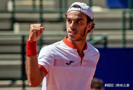 赋予球员更 赋予球员更