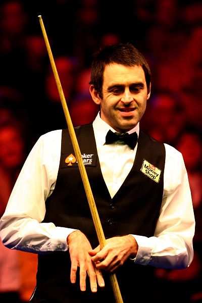 手时风险颇 手时风险颇